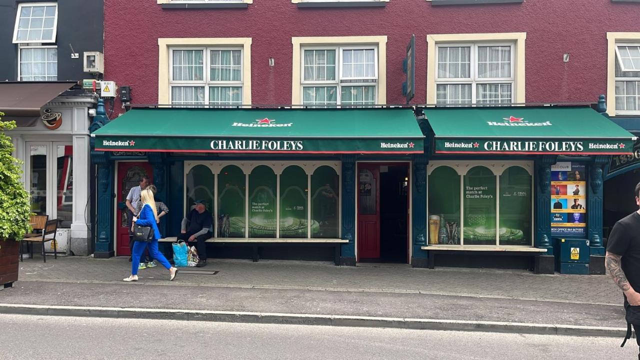 Charlie Foleys Bed & Breakfast Killarney Dış mekan fotoğraf